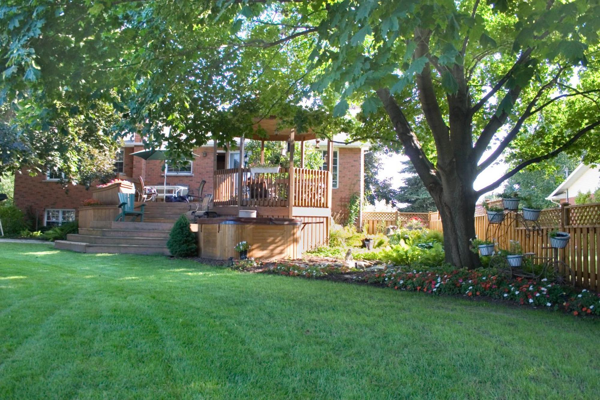 A Li'L Bit Of Eden Bed & Breakfast Niagara-on-the-Lake Екстериор снимка